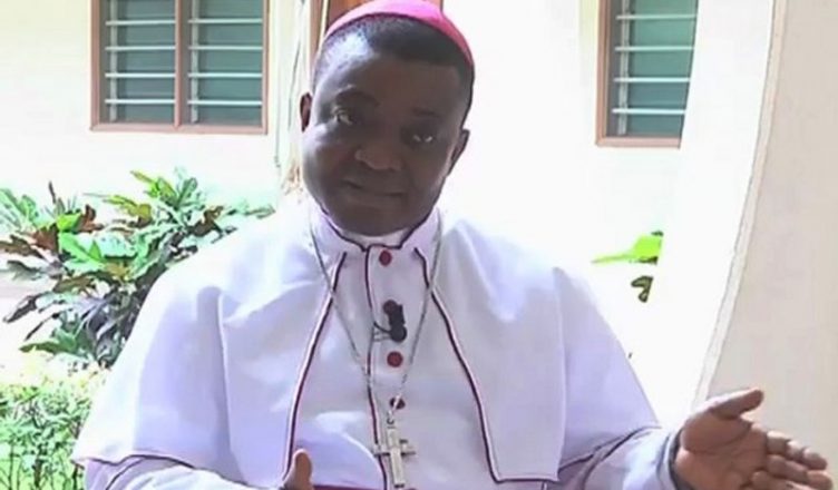You are currently viewing Mgr Barrigah:  » l’Afrique va mal, n’enfermez pas vos fidèles dans des prières refuges »